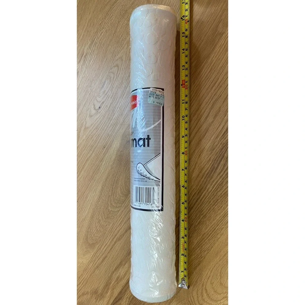 Vintage 1991 New Rubbermaid Safti-Grip Bathtub Mat 7041 Cream‎ 16x28
